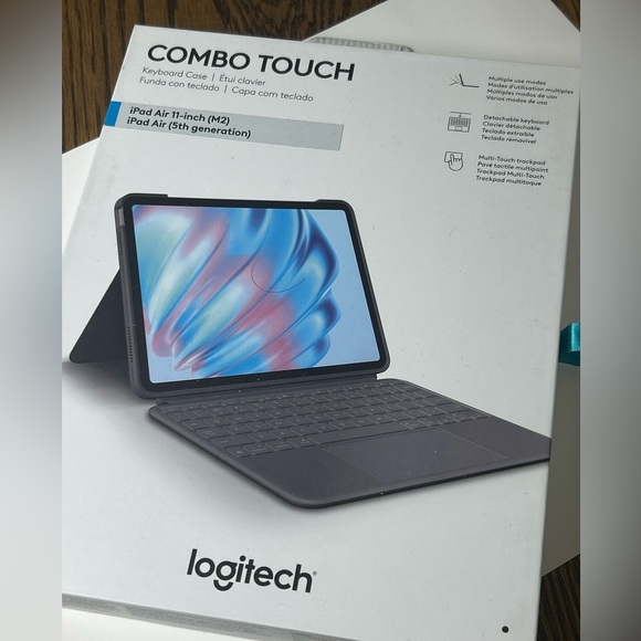 BRAND NEW Logitech Combo Touch Keyboard Case for iPad Air - Gray - Picture 1 of 4